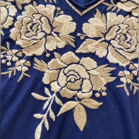 Johnny Was Embroidered Navy Tunic With Three Quarter Length Sleeves, Size 2X. - Picture 8 of 14